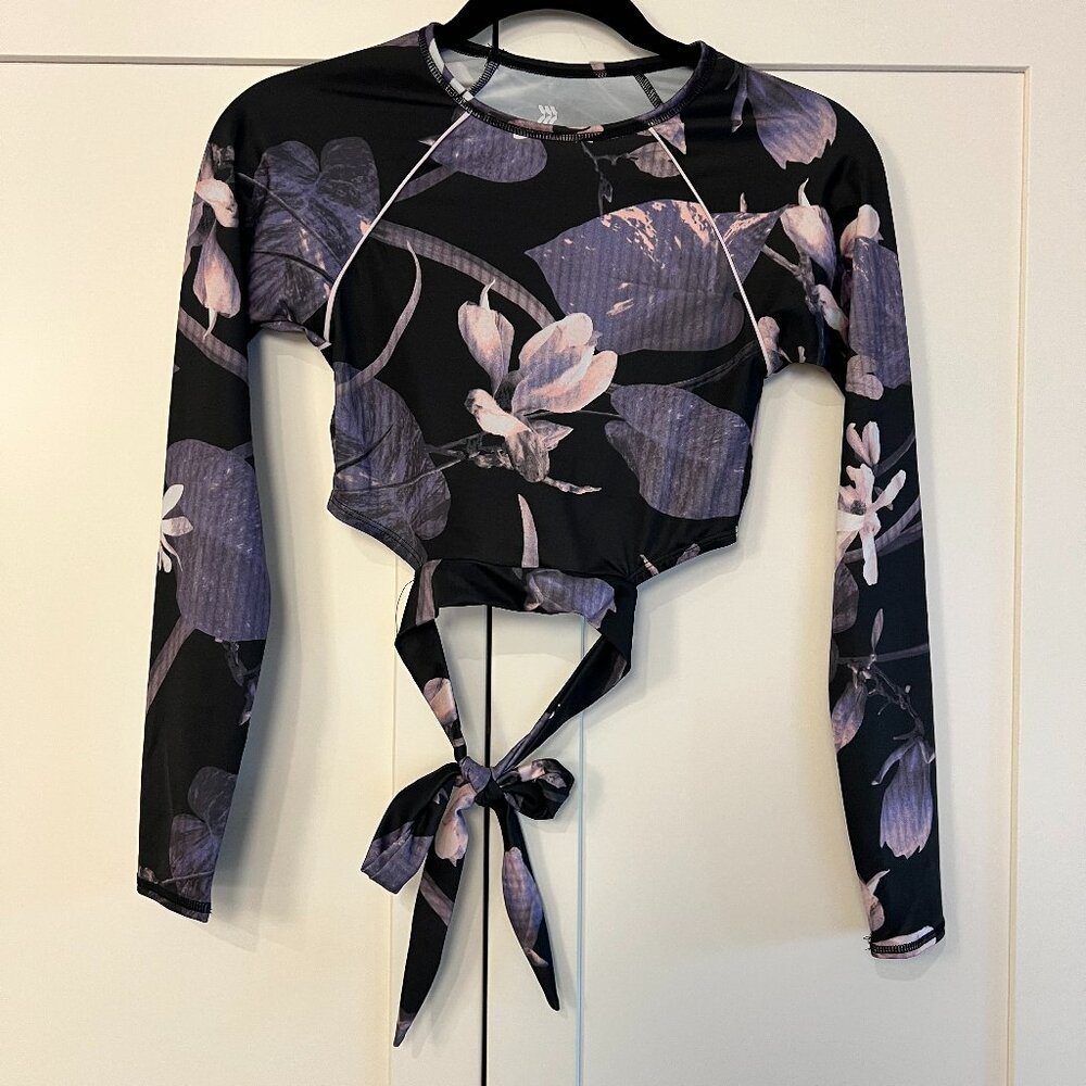 NWOT All In Motion brand Long Sleeve Rashguard Swim Top Tie Bow Floral *sz XS*